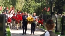 -_4